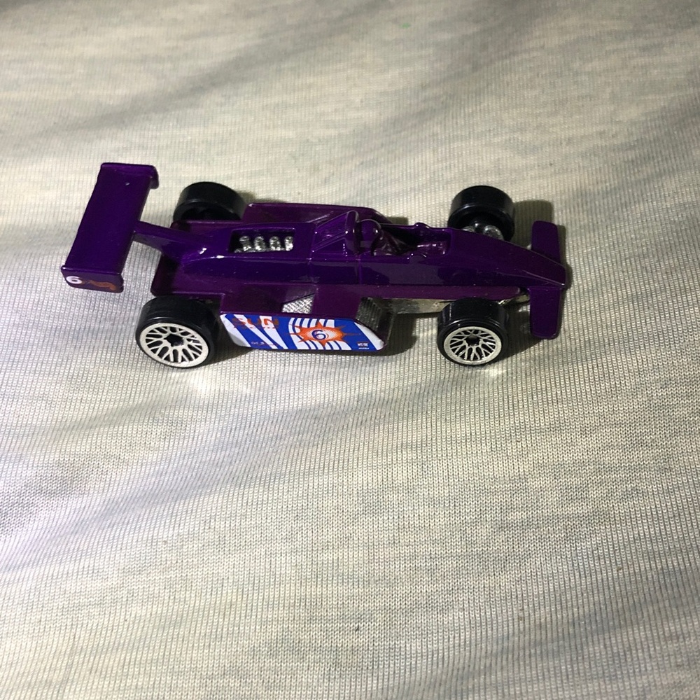 Purple Formula Race ThunderStreak 1982 Hot Wheels